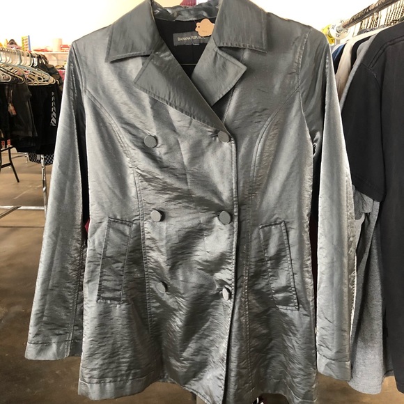 Banana Republic Jackets & Blazers - Banana Republic Peacoat